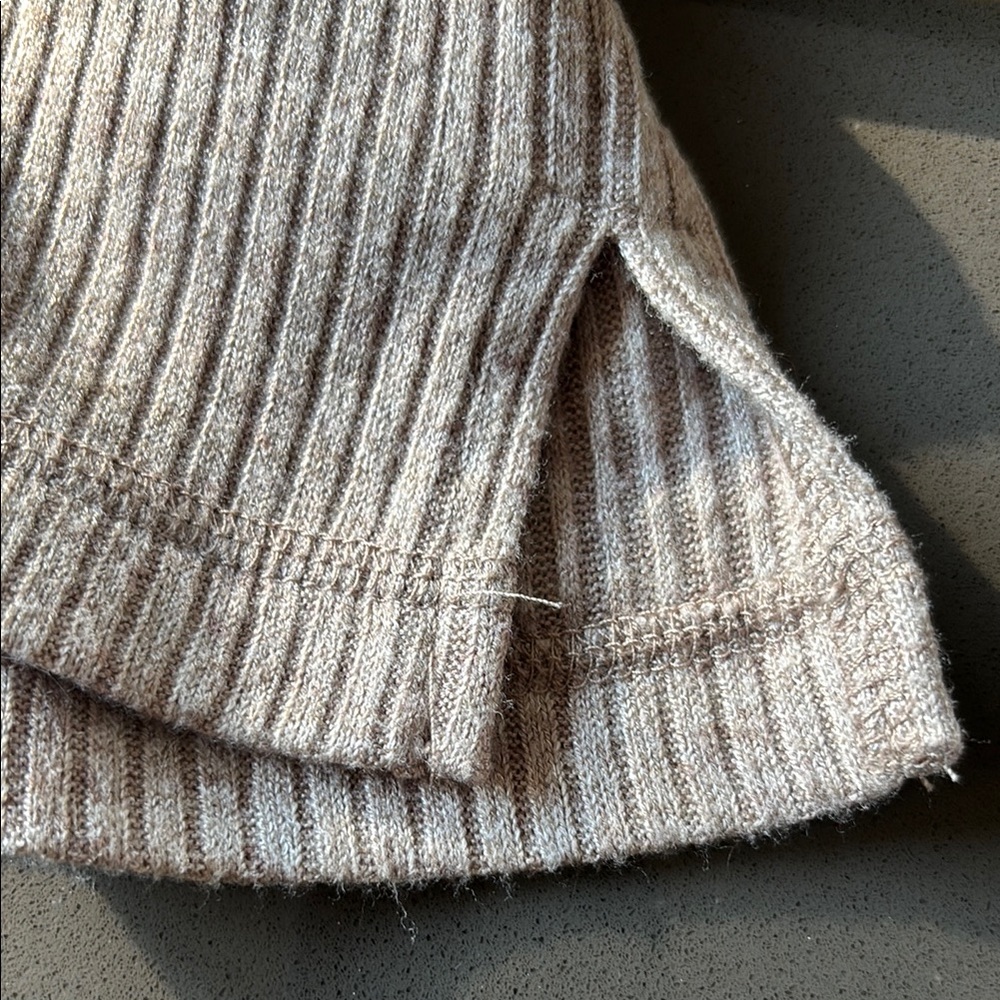 Z Supply Jaziah Rib Cowl Neck Sweater Lightweight Knit - Picture 11 of 11